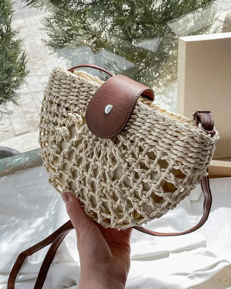 Bolso de paja hueco semicircular de estilo bohemio