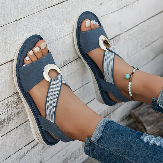 Elegantes sandalias con soporte ajustable