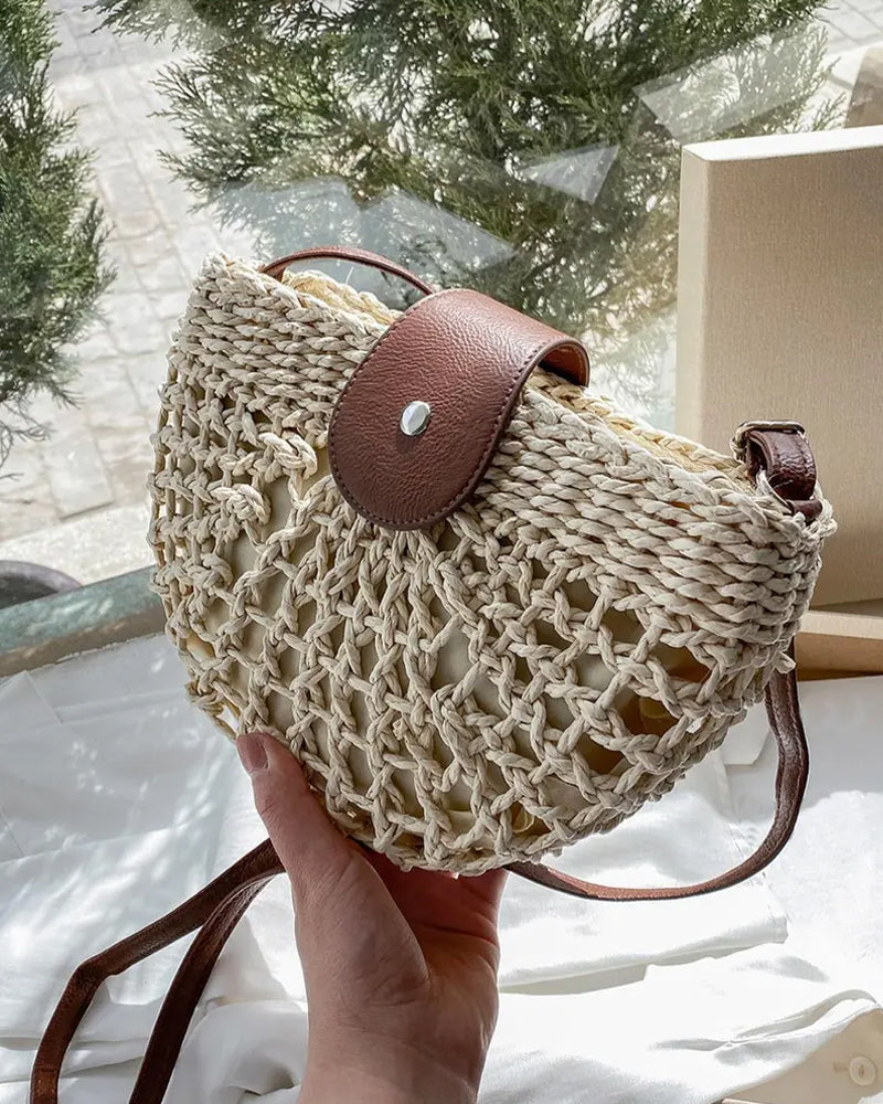 Bolso de paja hueco semicircular de estilo bohemio