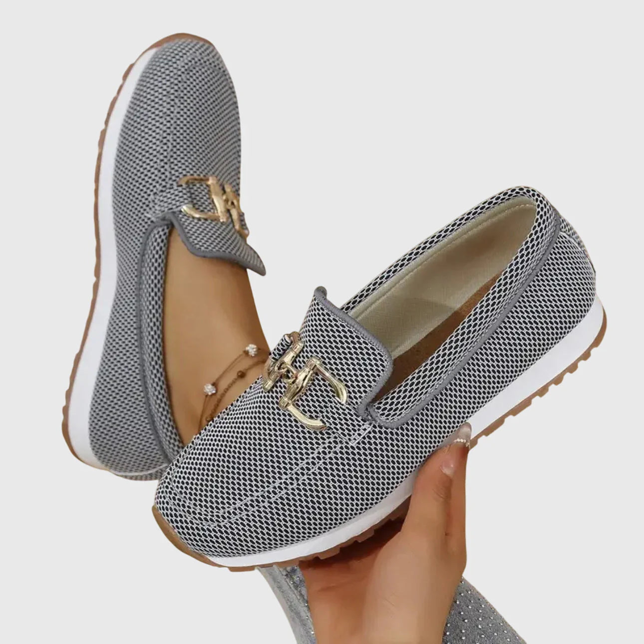 Zapatillas sin cordones de línea plana