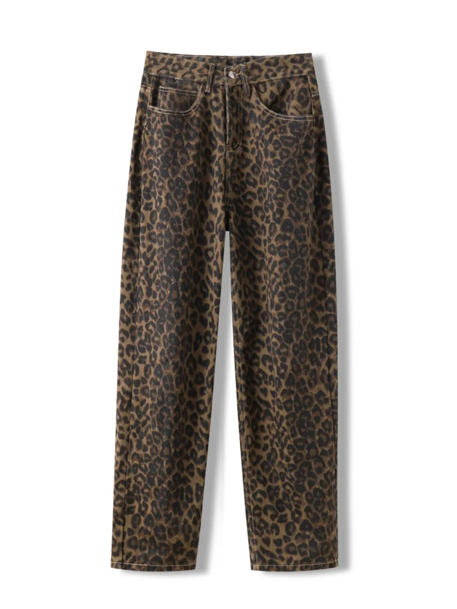 Vaqueros con estampado de leopardo