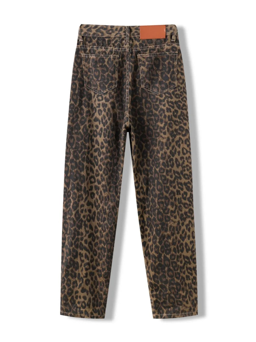 Vaqueros con estampado de leopardo