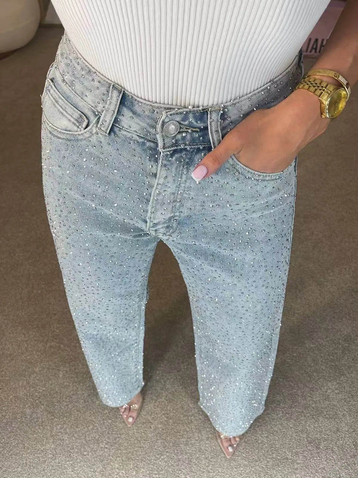 Vaqueros de denim con pedrería para mujer