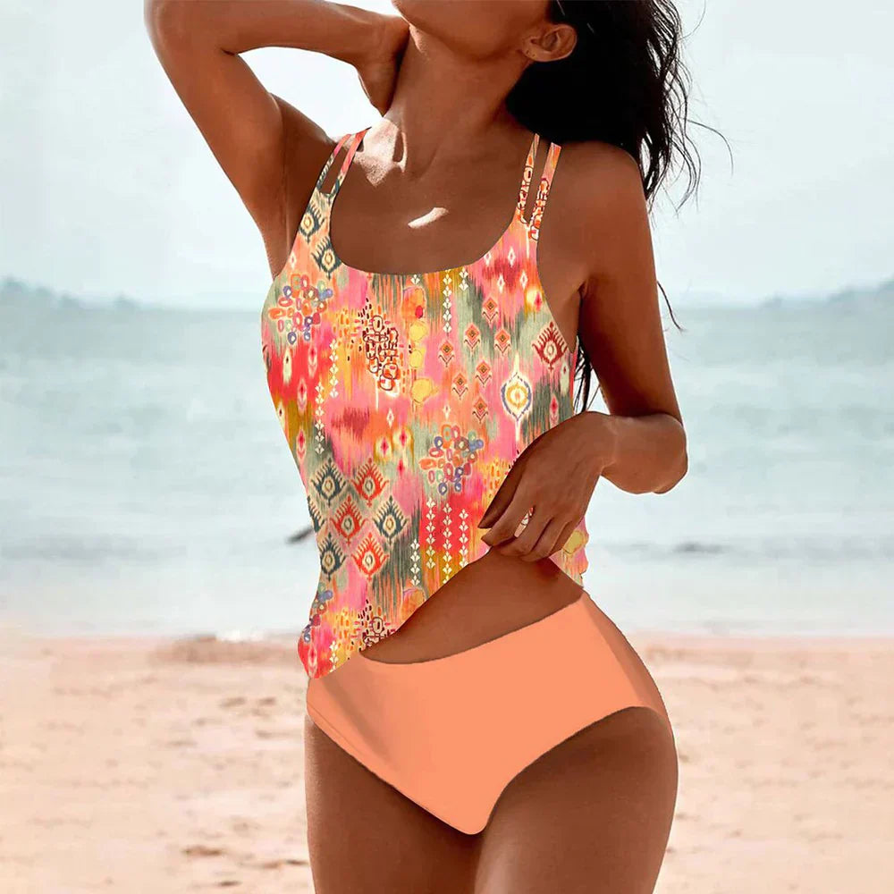 Bikini María para mujer: traje de baño elegante y cómodo.