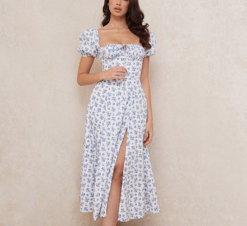 Vestido con mangas abullonadas